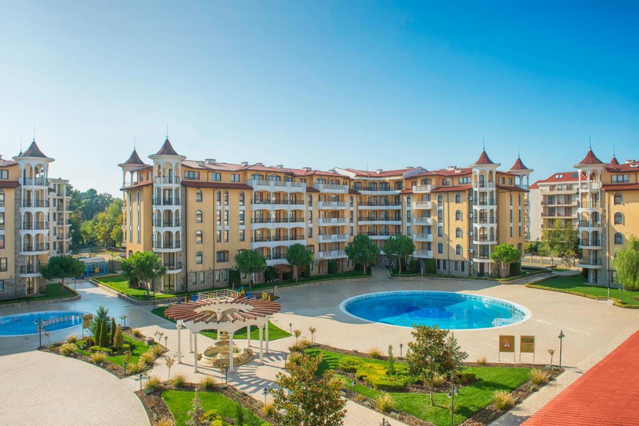Royal Sun Apartments Pantai Sunny Luaran gambar