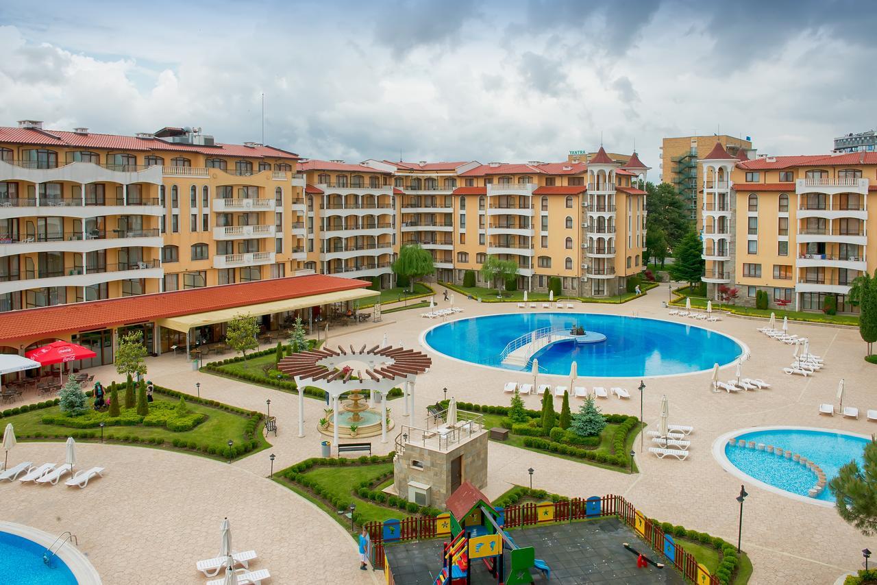 Royal Sun Apartments Pantai Sunny Luaran gambar